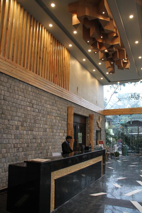 Corbett Suman Grand Hotel Corbett National Park Exterior photo